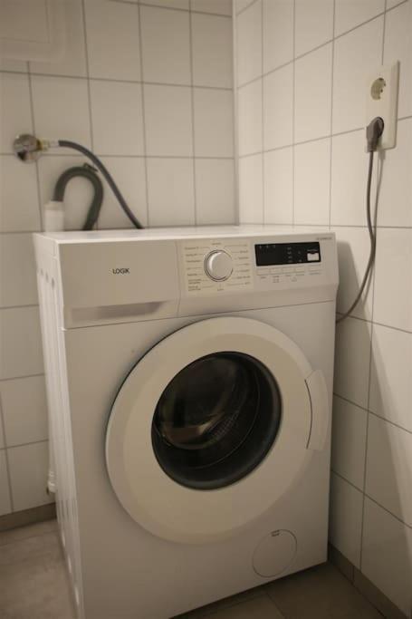 Sentral Leilighet Med 3 Soverom 하르스타드 외부 사진